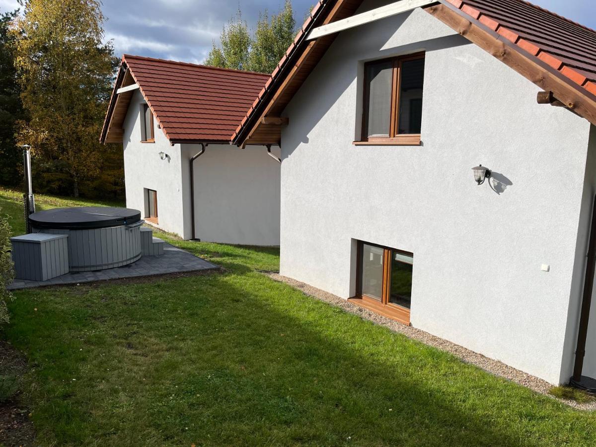 Malinowe Wzgorze Domki 90 M2 Z Sauna I Balia Krzeszna Exterior foto