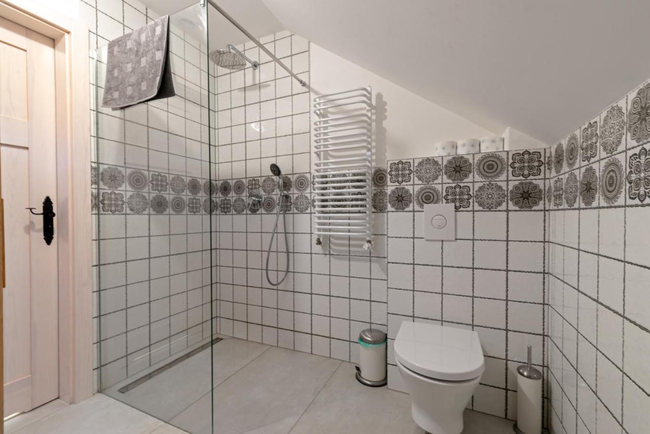 Malinowe Wzgorze Domki 90 M2 Z Sauna I Balia Krzeszna Exterior foto